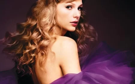 Taylor Swift Travis Kelce podcast spreads media ripples