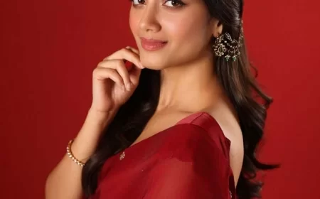 Bhagyashri Borse Makes Waves After Kingdom; Eyes Upcoming Roles