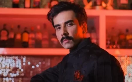 Naveen Kasturia calls out on-set hierarchy